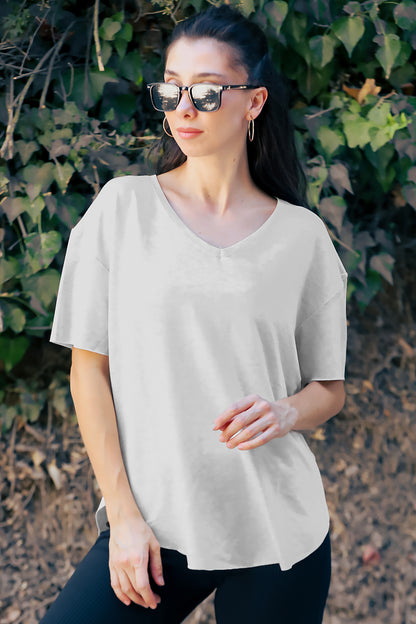 Kadın Eteği Oval V Yaka T-Shirt Taş