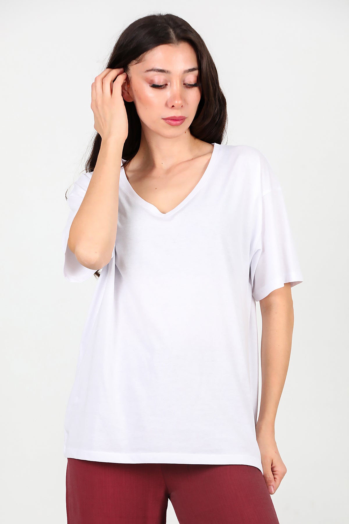 Kadın V Yaka Oversize T-Shirt Ekru