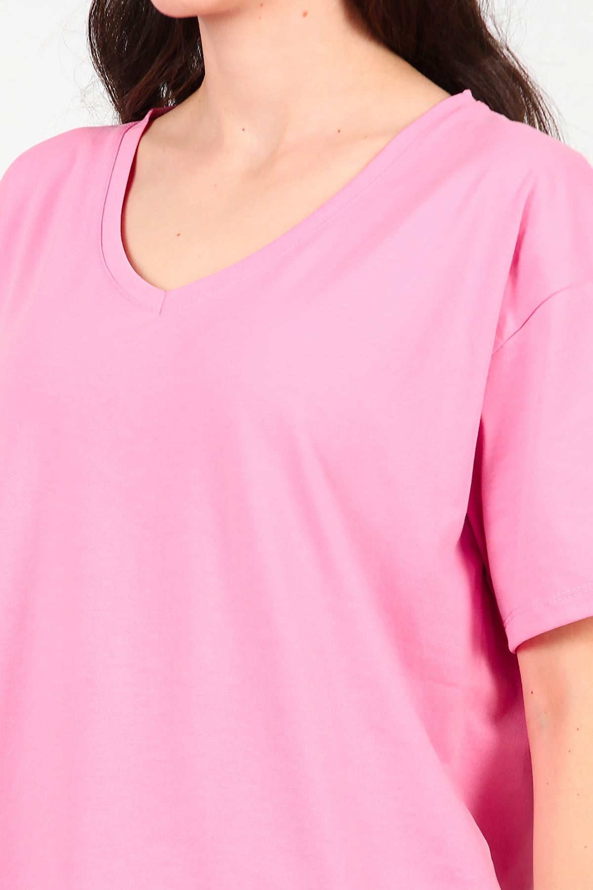 Kadın V Yaka Oversize T-Shirt Pembe