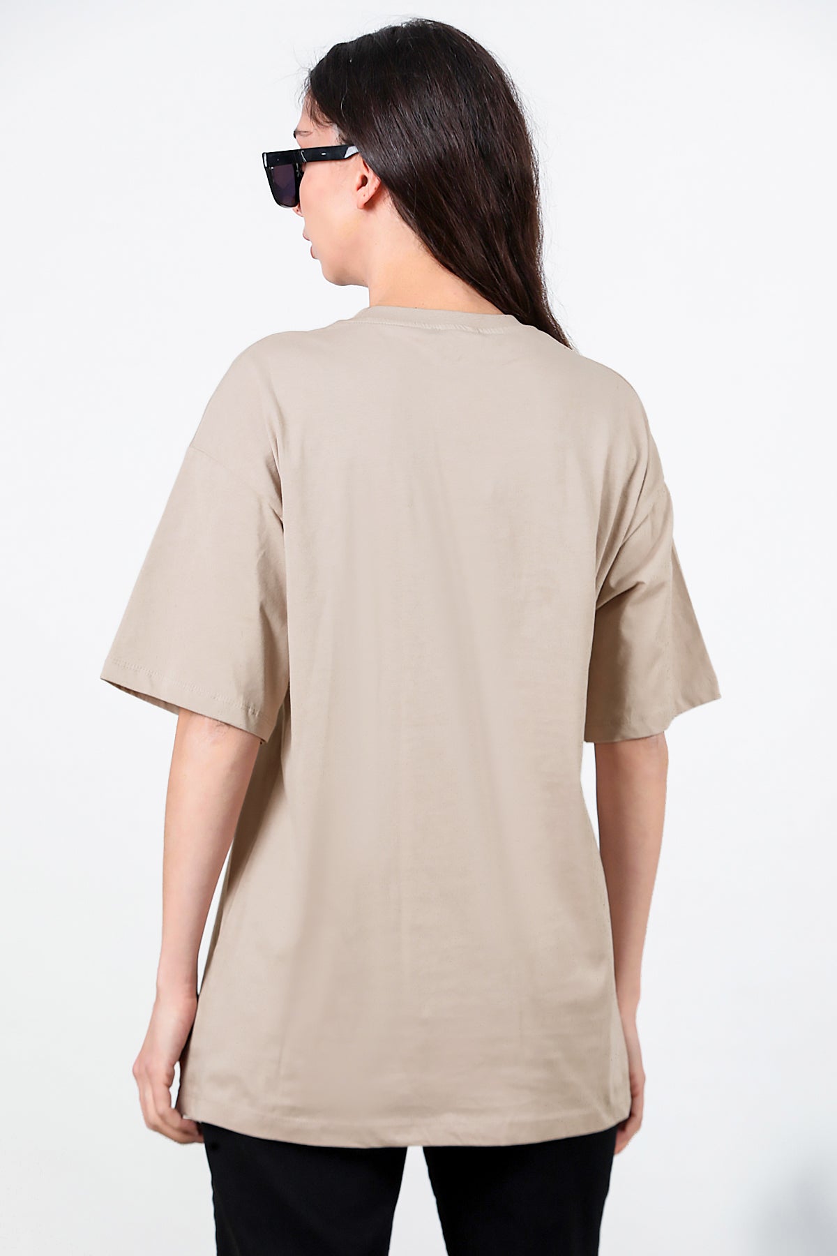 Kadın Bisiklet Yaka Oversize T-shirt Bej