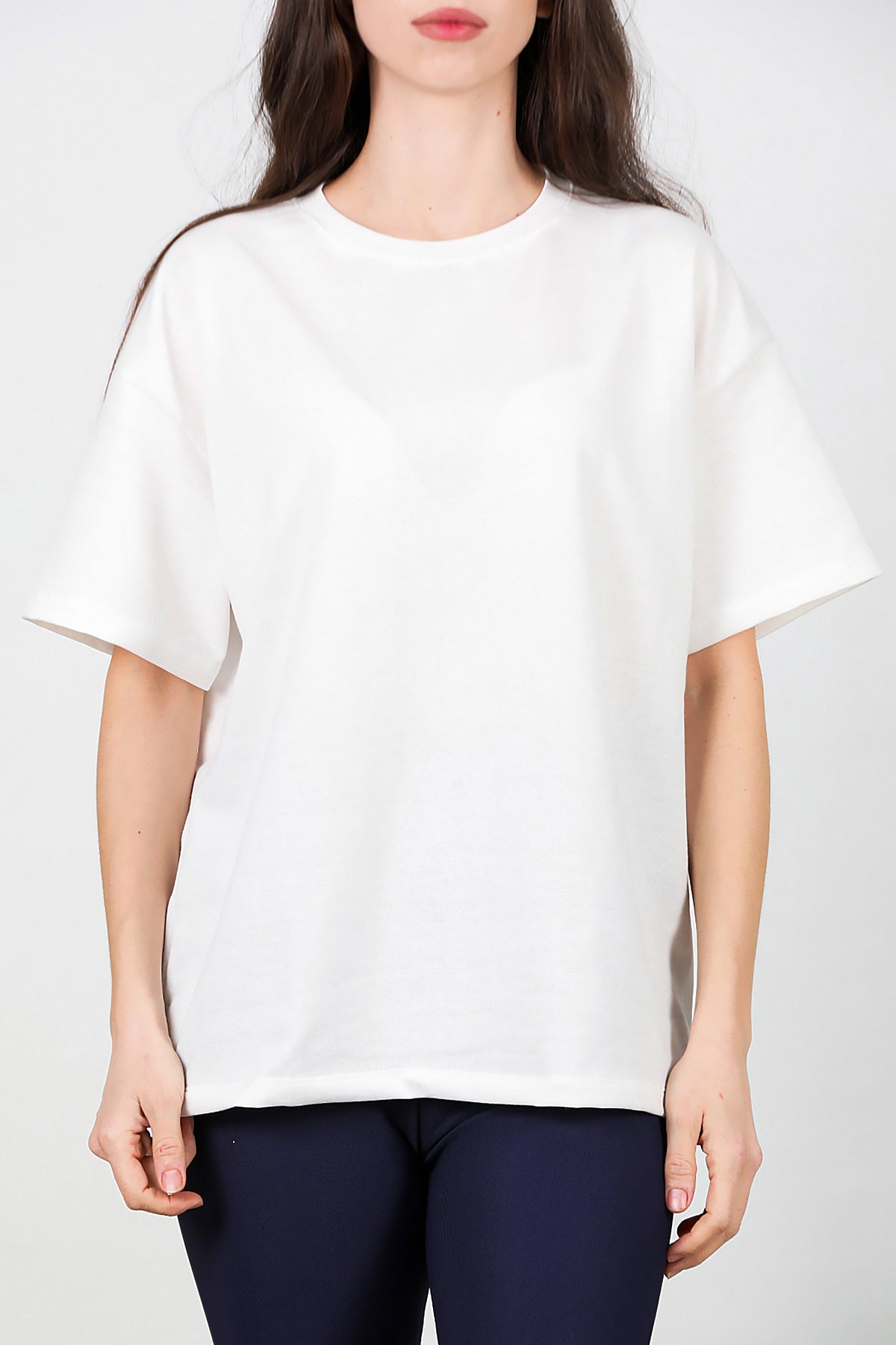 Kadın Bisiklet Yaka Oversize T-shirt Beyaz