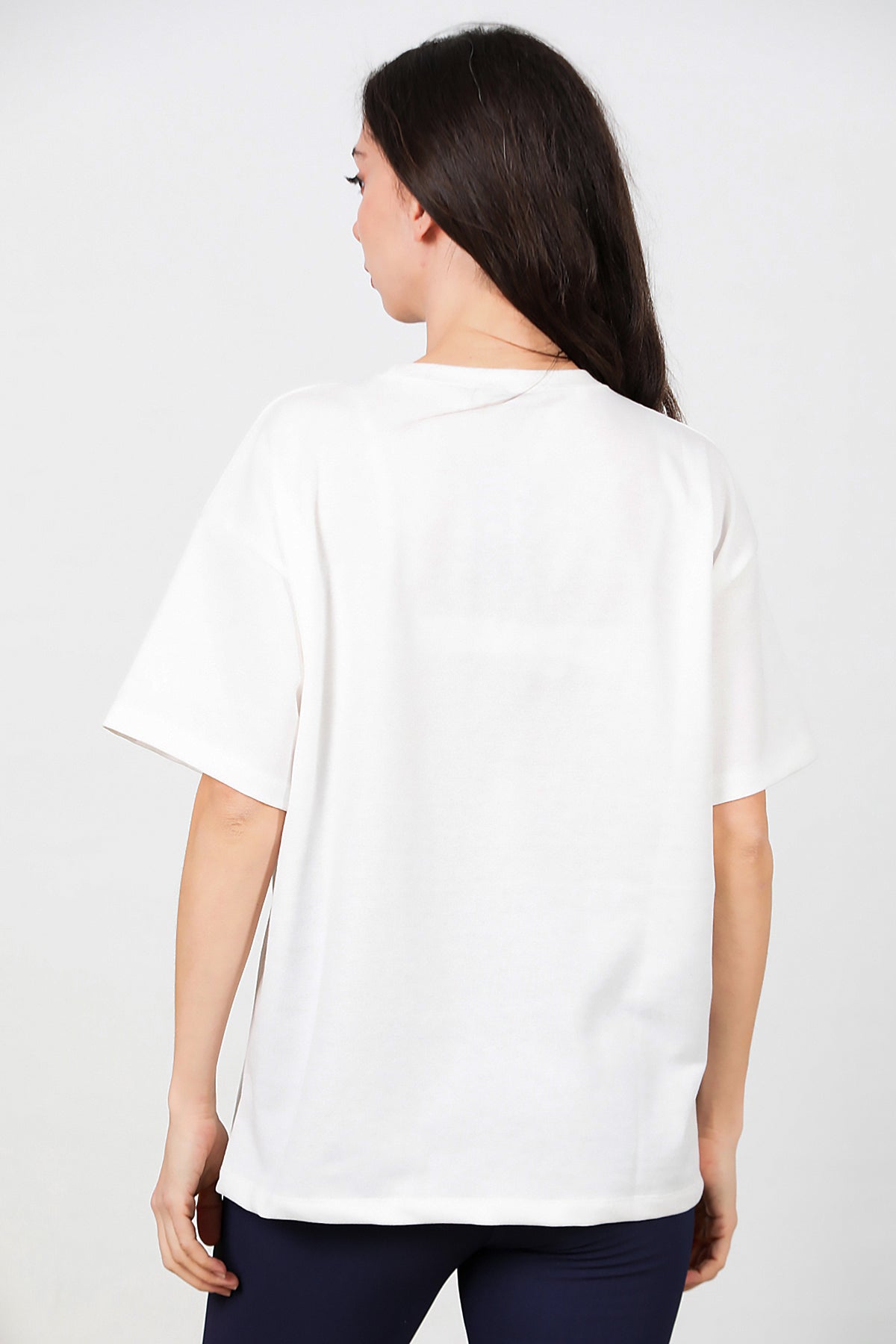 Kadın Bisiklet Yaka Oversize T-shirt Beyaz