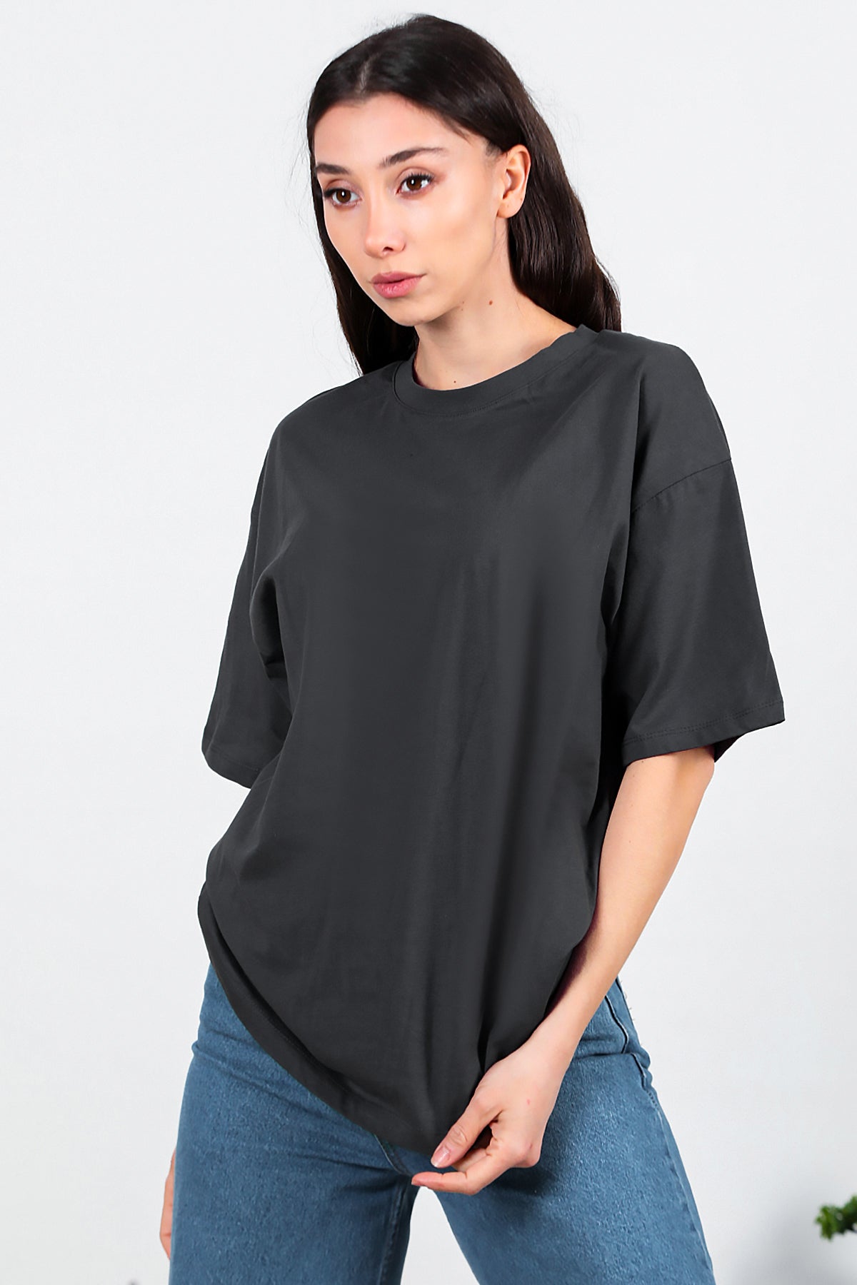 Kadın Bisiklet Yaka Oversize T-shirt Füme