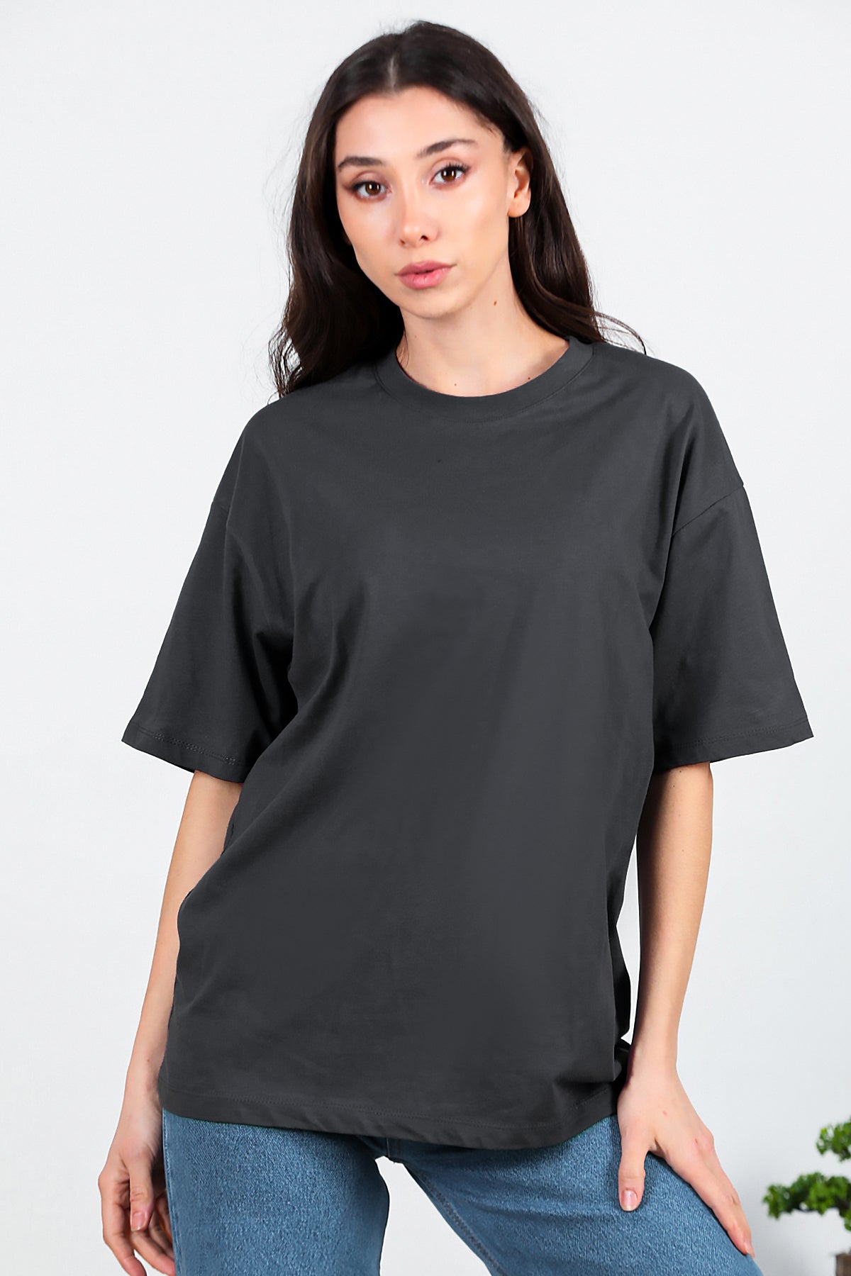 Kadın Bisiklet Yaka Oversize T-shirt Füme