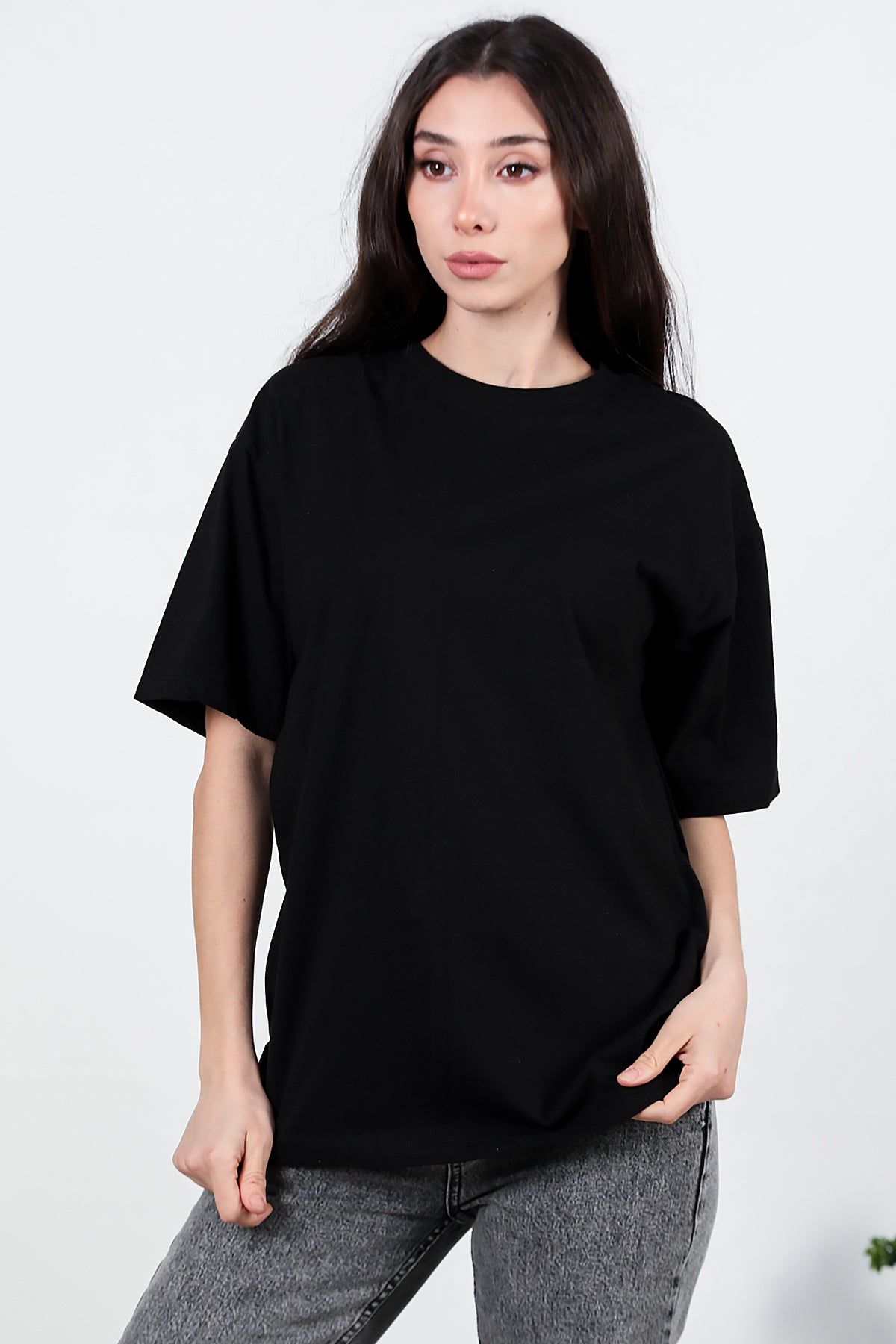 Kadın Bisiklet Yaka Oversize T-shirt Siyah