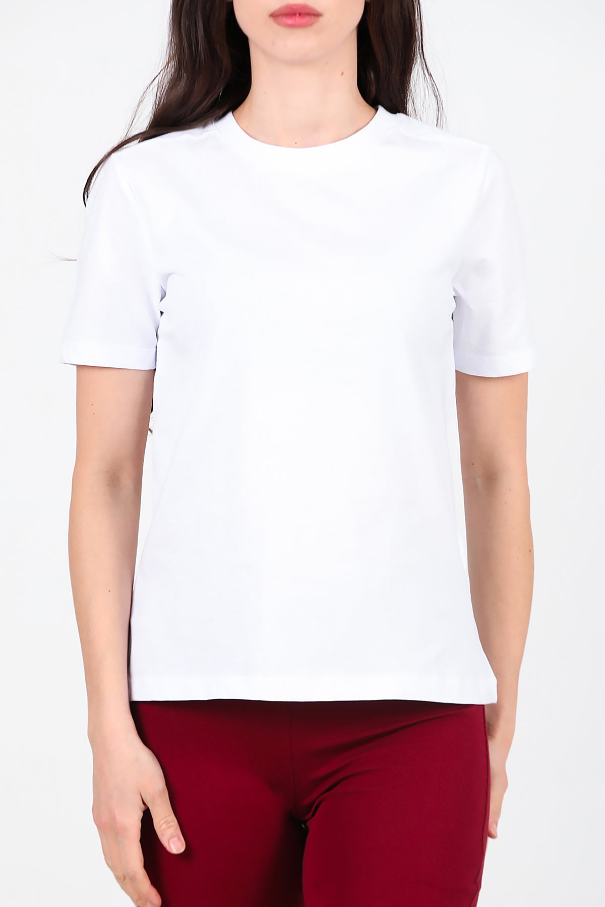 Kadın Omzu Çimalı Basic T-Shirt Ekru