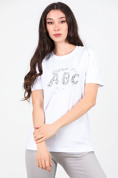 Kadın Bisiklet Yaka Pul İşlemeli T-Shirt Beyaz