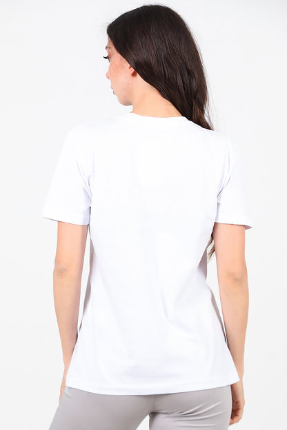 Kadın Bisiklet Yaka Pul İşlemeli T-Shirt Beyaz