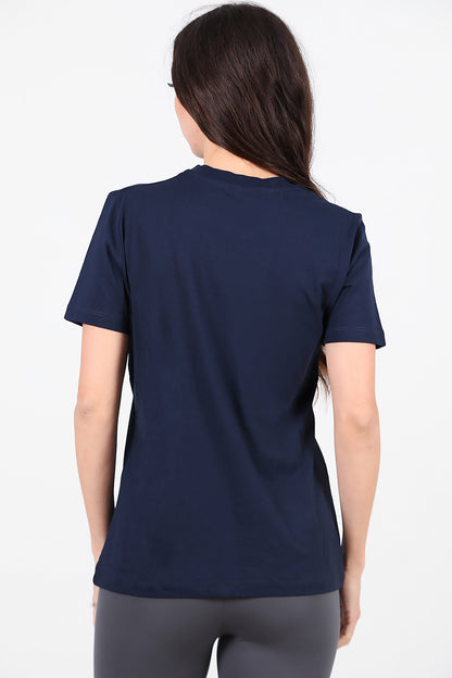 Kadın Bisiklet Yaka Pul İşlemeli T-Shirt Lacivert