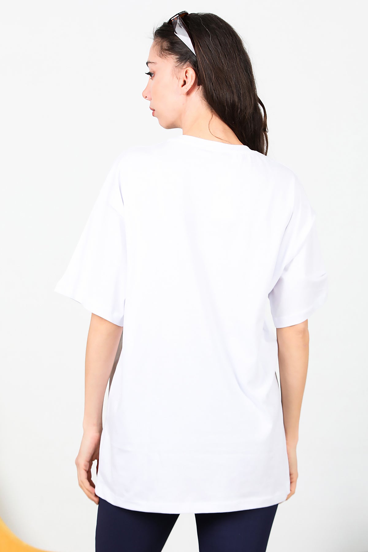 Kadın Kalp Kot Nakışlı Taşlı Oversize T-shirt Ekru