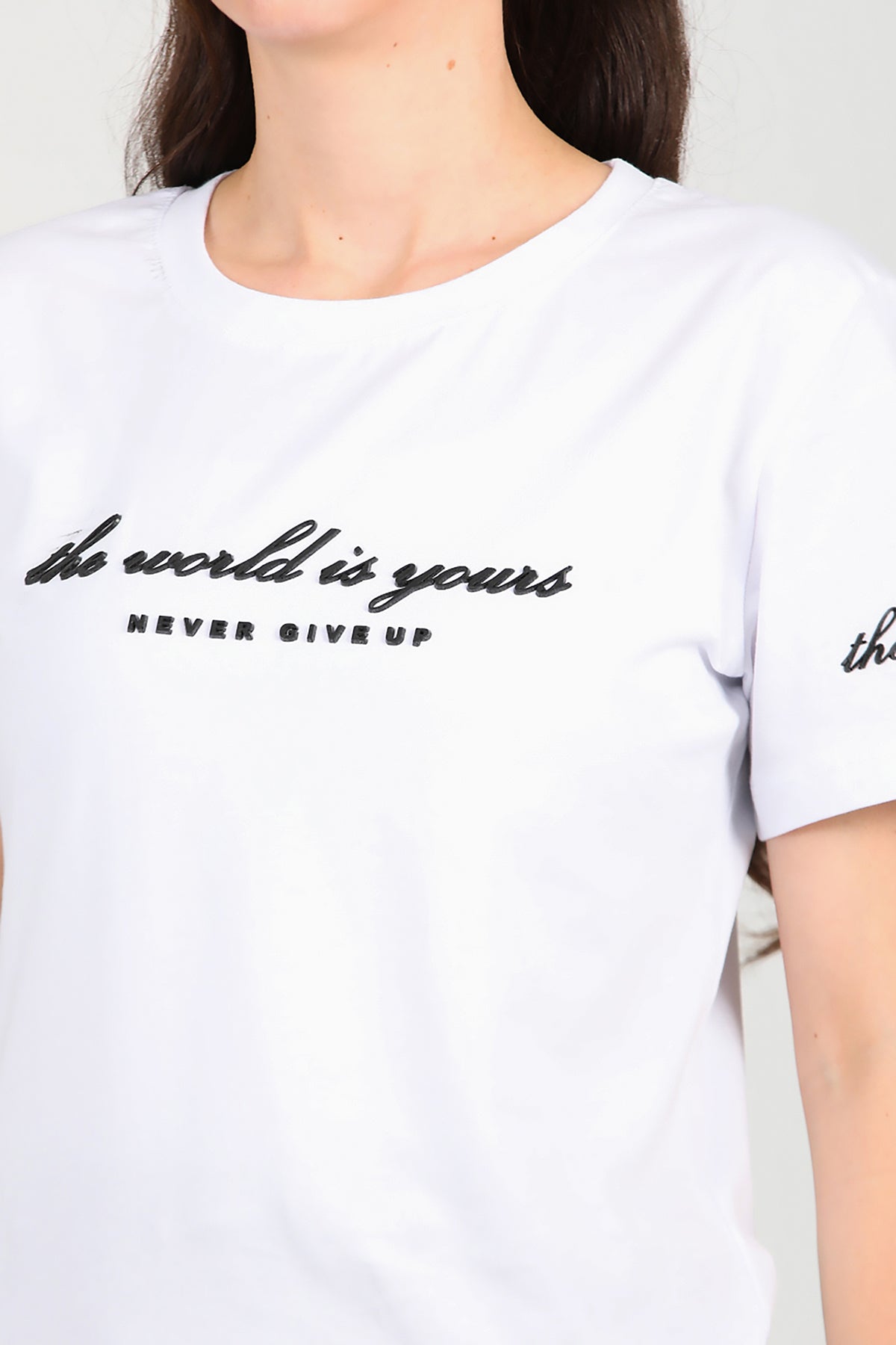 Kadın Bisiklet Yaka T-Shirt Beyaz