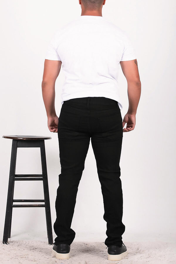 Erkek Dar Paça Pantolon Siyah - Model Üzerinde Görünüm