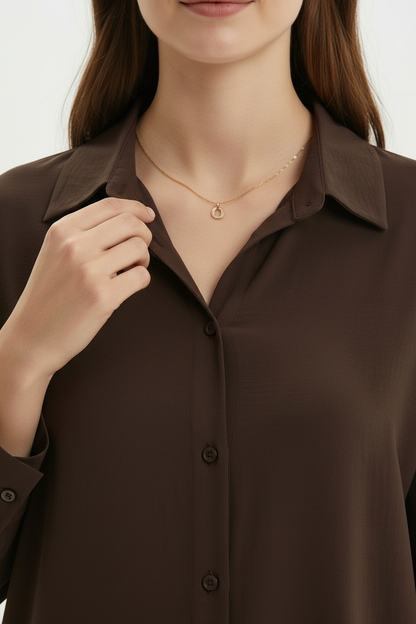Kadın Düğmeli Oversize Gömlek Kahverengi - yaka detayı