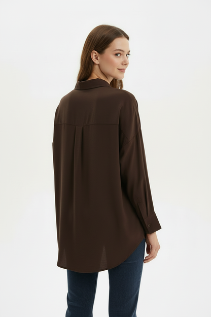 Kadın Düğmeli Oversize Gömlek Kahverengi - arka görünüm