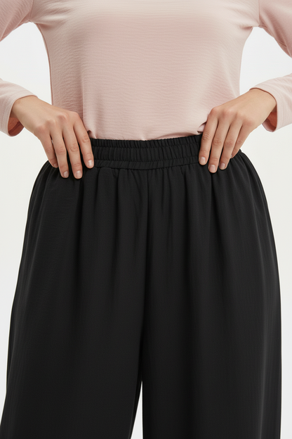 Kadın Bel Lastik Paça Pileli Pantolon Siyah - bel detayı