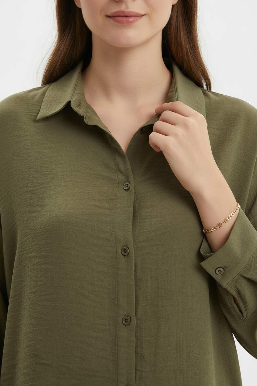 Kadın Düğmeli Oversize Gömlek Haki - yaka detayı