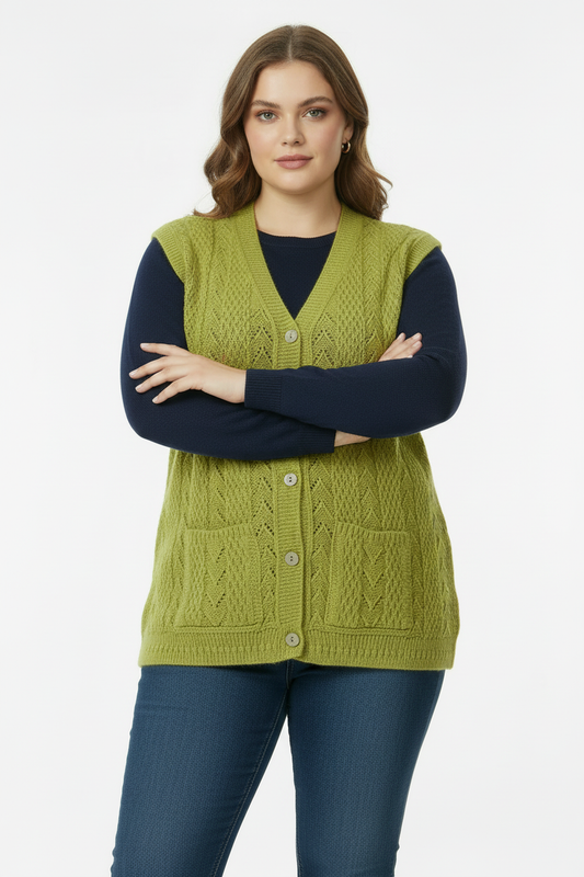 Büyük Beden Örgü Yelek Yağ Yeşili - Ön Görünüm Kollar Çapraz