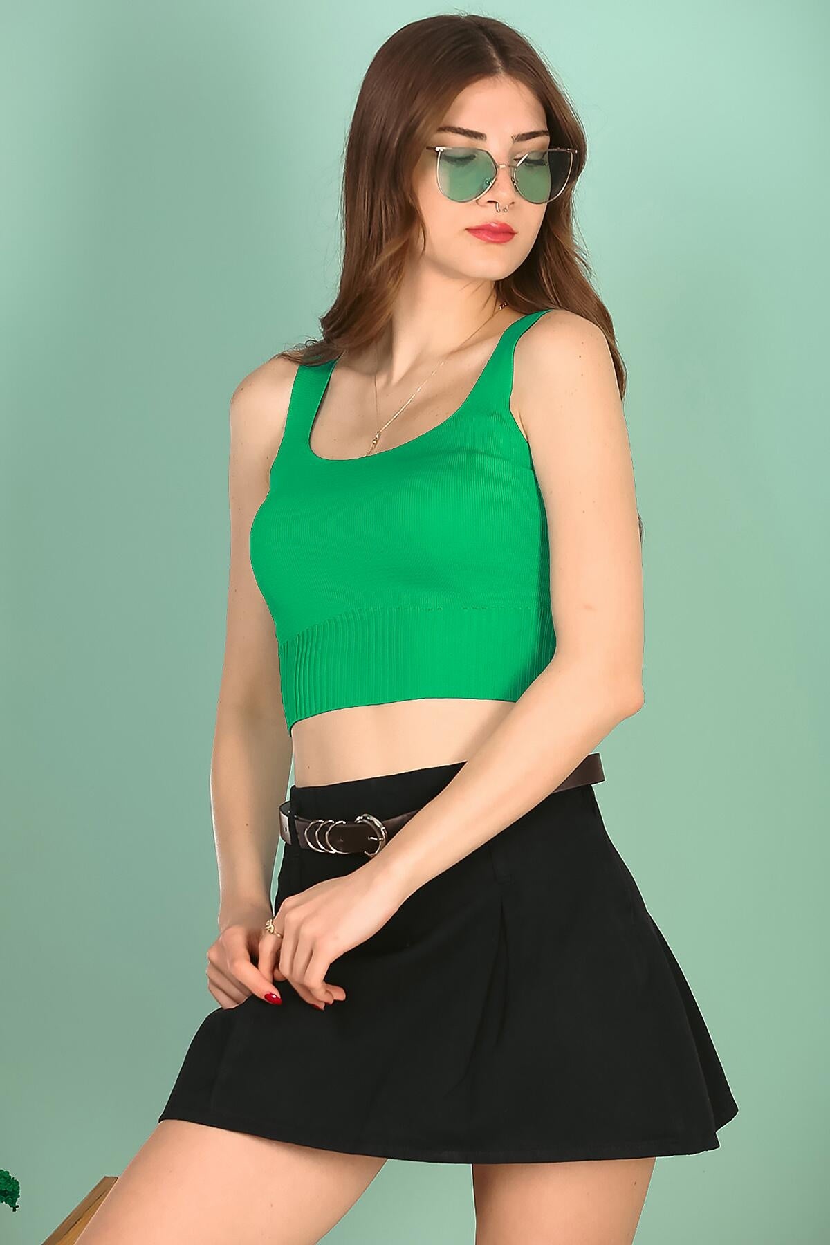 Kadın Askılı Crop Bluz Yeşil - Arka Görünüm