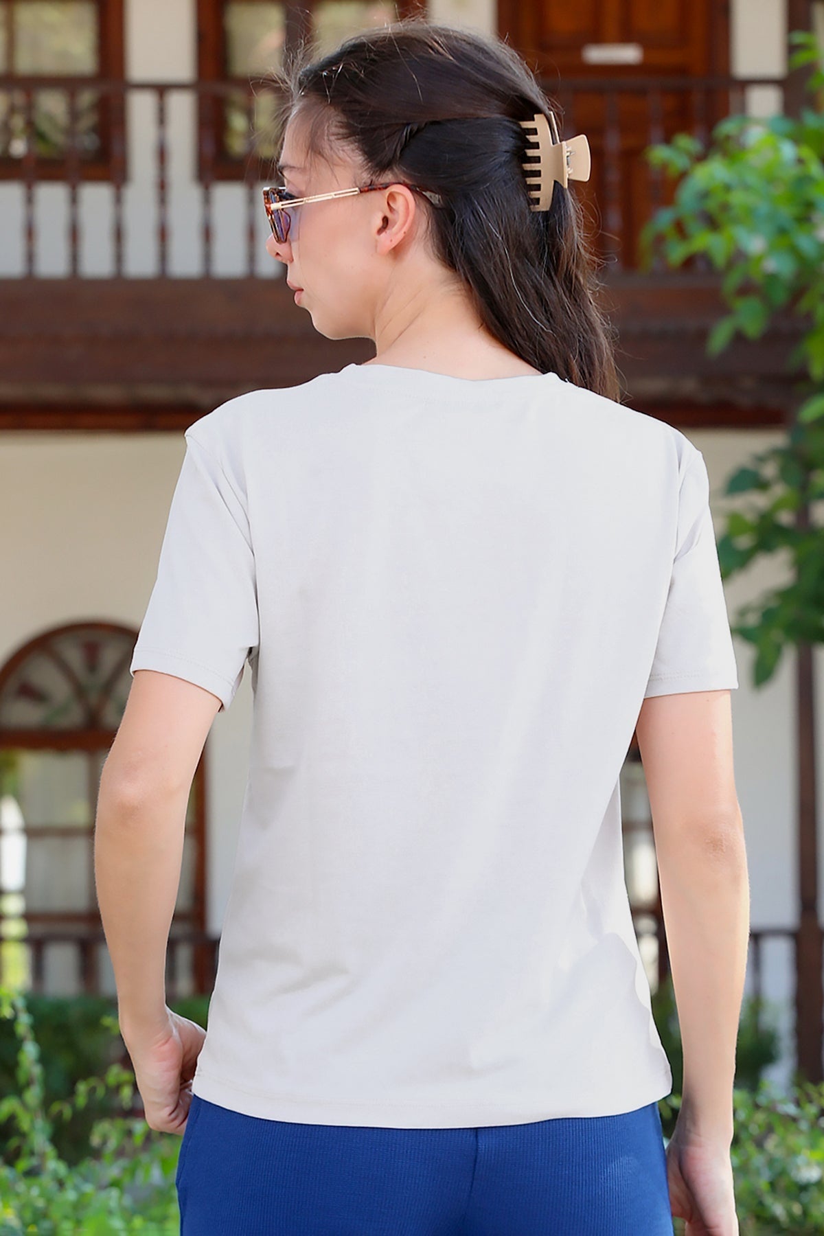Kadın Bisiklet Yaka Tshirt Vizon - Kumaş Detayı