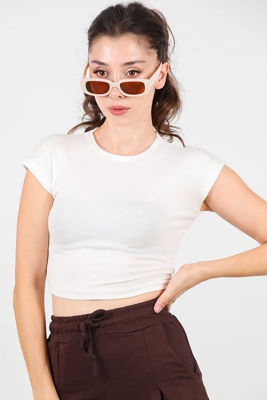 Kadın Düşük Omuz Kısa Tshirt Ekru - Arka Görünüm