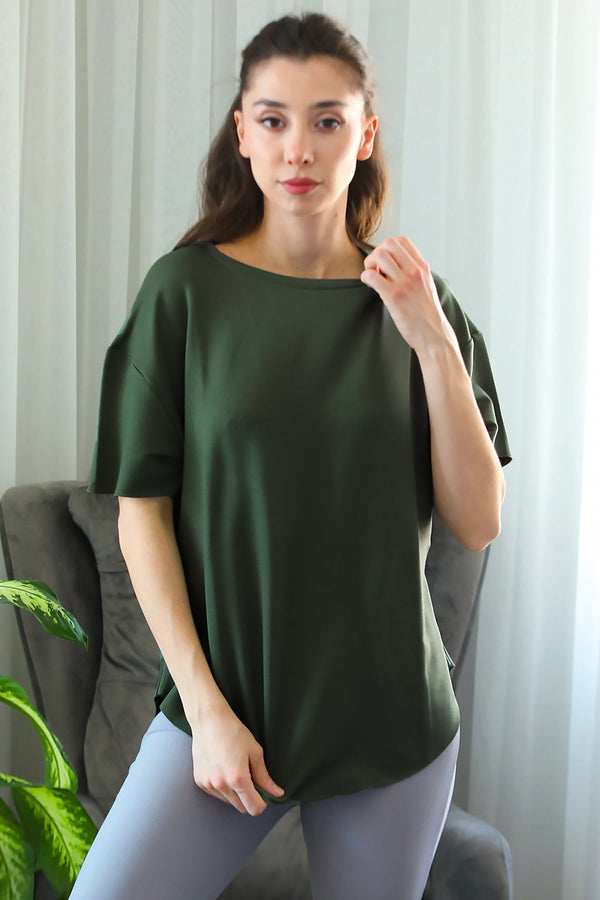 Kadın Eteği Oval Bisiklet Yaka Tshirt Haki - Model Üzerinde Görünüm