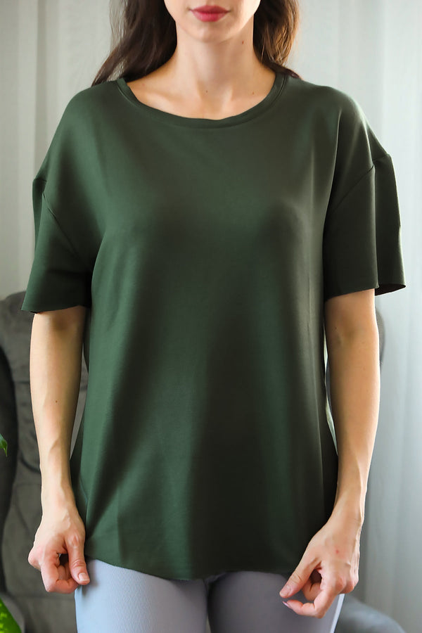 Kadın Eteği Oval Bisiklet Yaka Tshirt Haki - Yakın Çekim Detay