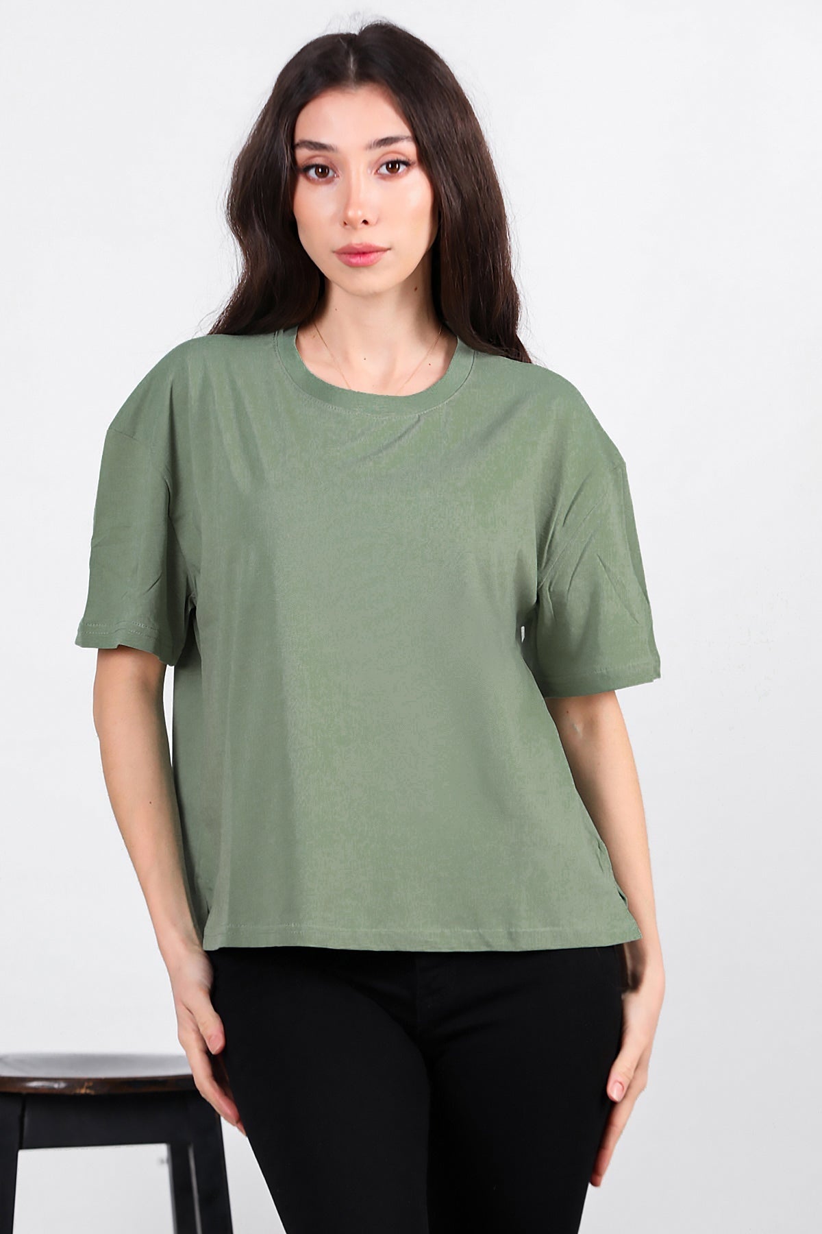 Kadın Yan Yırtmaçlı Bisiklet Yaka Oversize Tshirt Mint - Arka Görünüm
