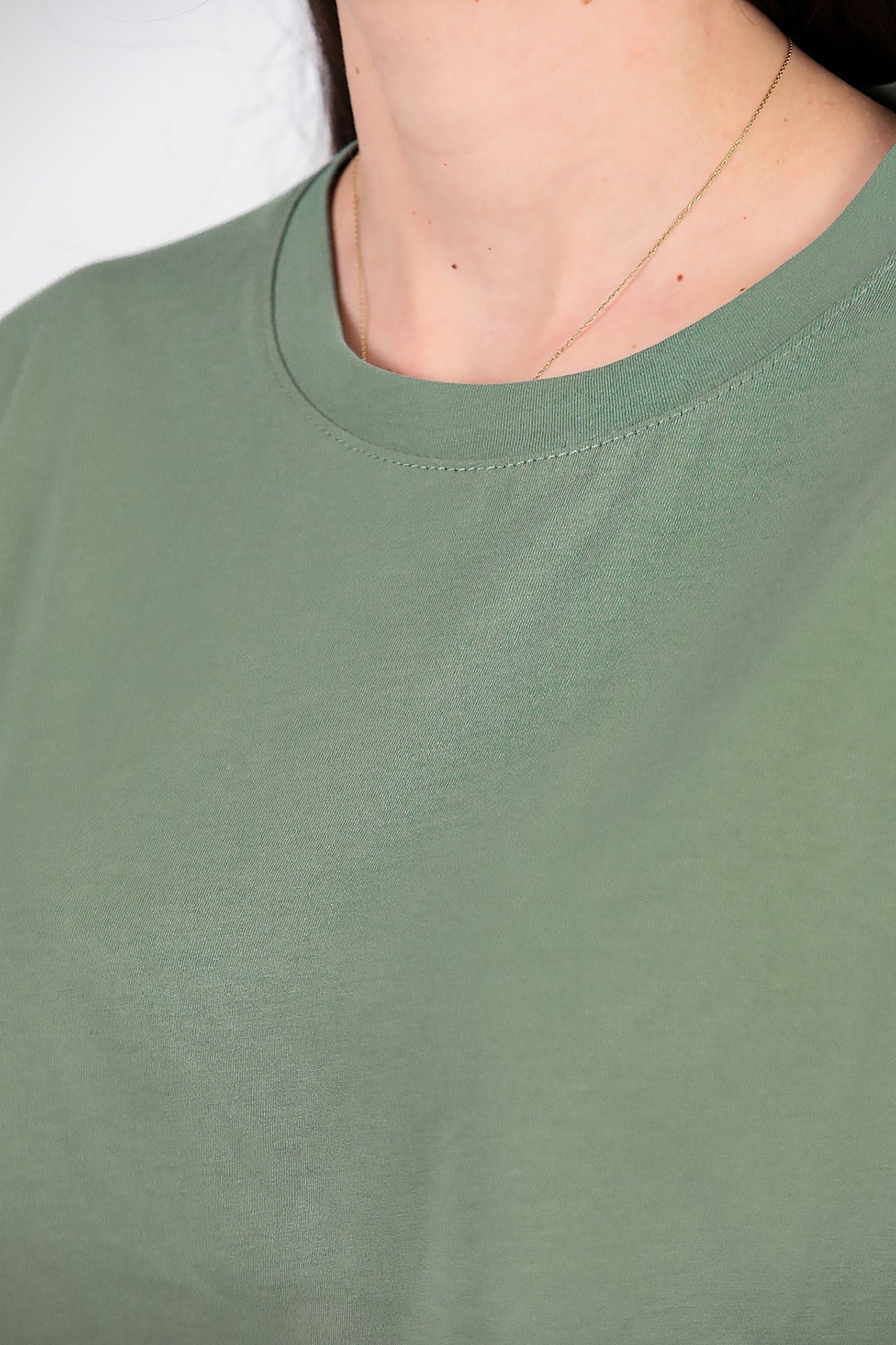 Kadın Yan Yırtmaçlı Bisiklet Yaka Oversize Tshirt Mint - Kumaş Detayı