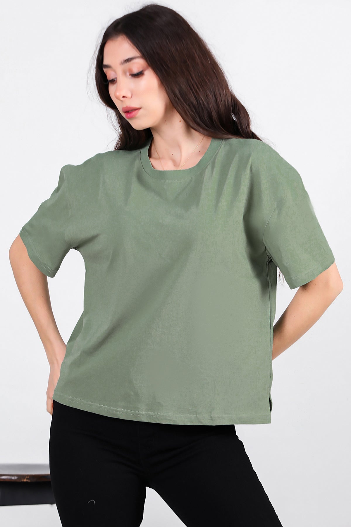 Kadın Yan Yırtmaçlı Bisiklet Yaka Oversize Tshirt Mint - Ön Görünüm