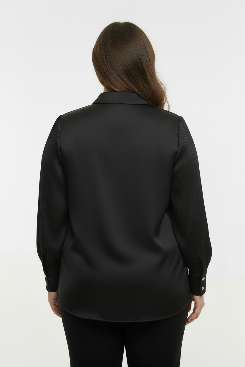 Opulent Büyük Beden Kristal Düğmeli Kolyeli Pileli Manşet Siyah Saten Gömlek