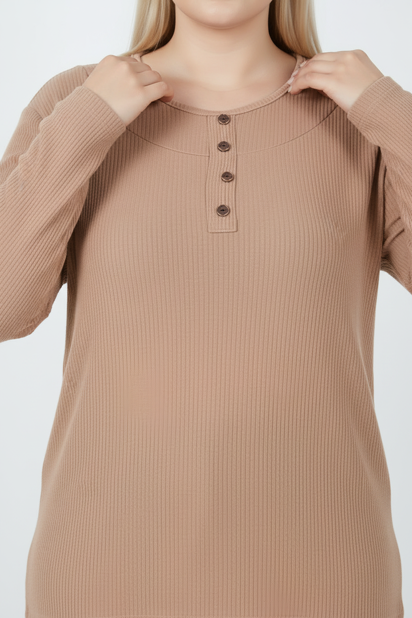 Refina Büyük Beden Önü Ve Yaka Düğmeli Bluz Bej