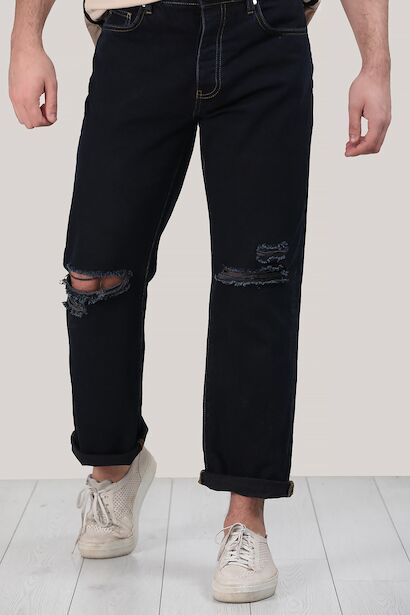 Yirtik-koyu-kadin-mom-jean-pantolon-siyah-130732 Modelleri | Patırtı