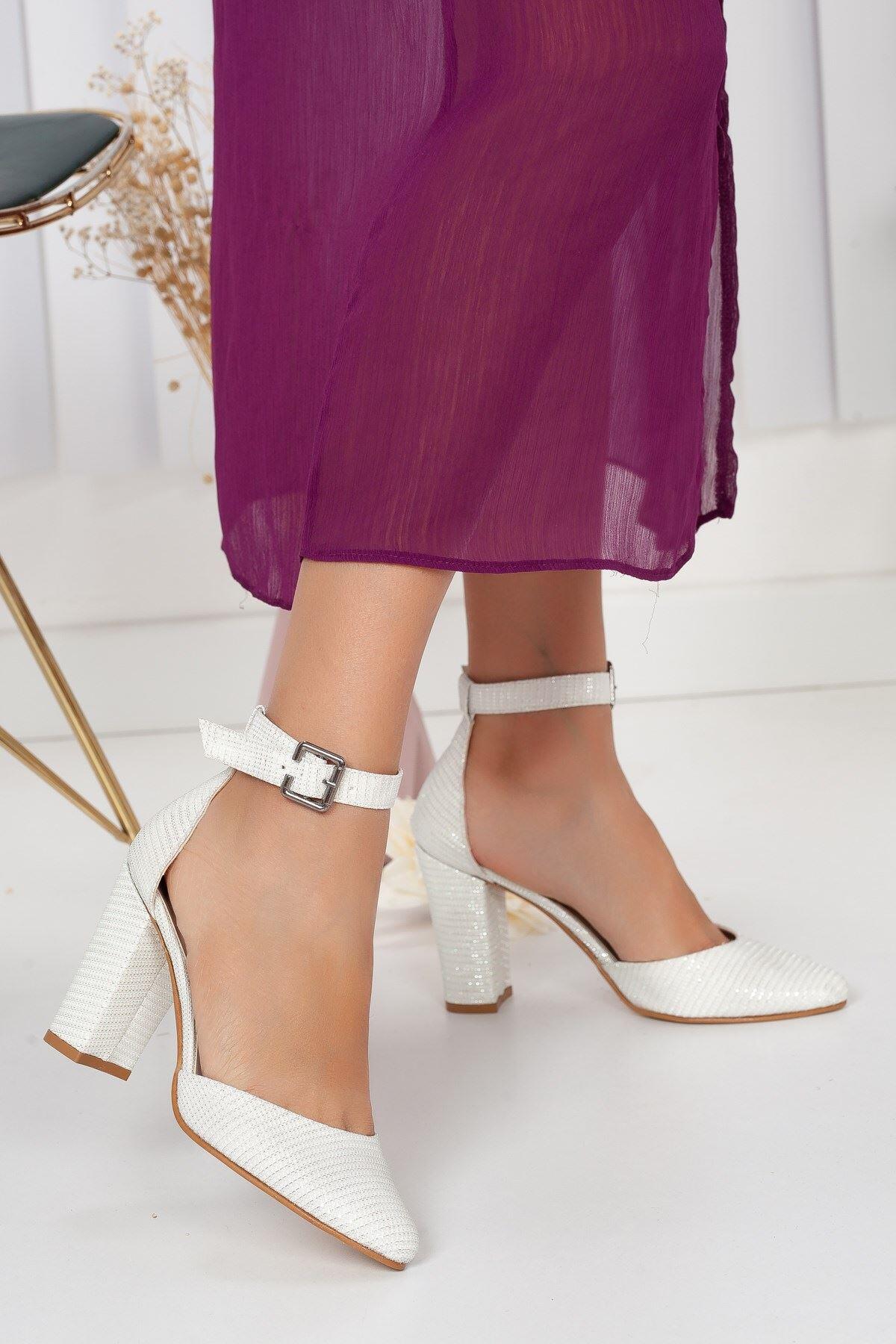 Lole Beyaz Simli Topuklu Ayakkabı Beyaz | Patırtı